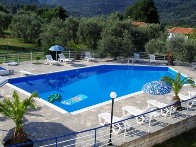 Achillion Hotel Скала-Потамиас Экстерьер фото